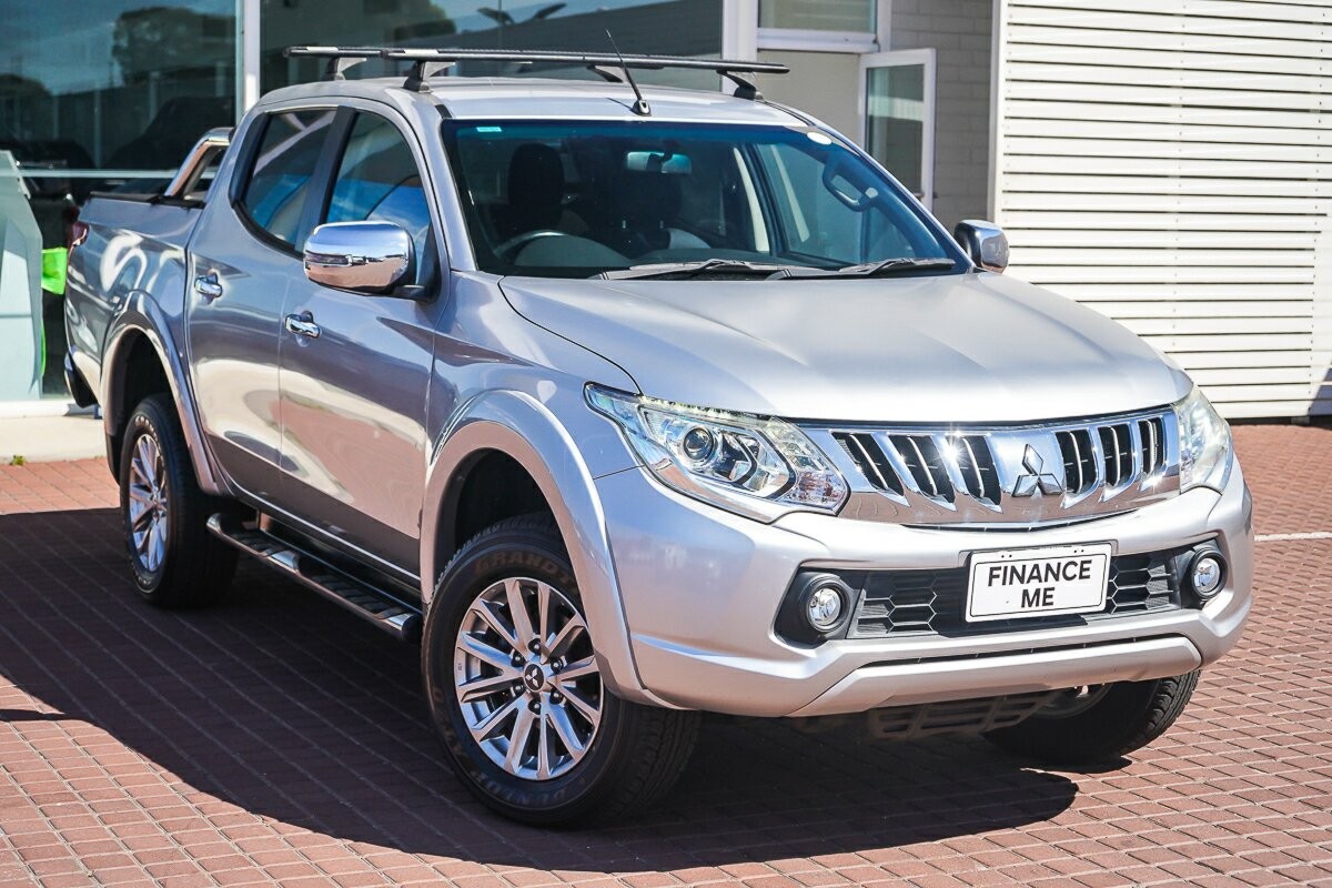 Mitsubishi Triton image 1