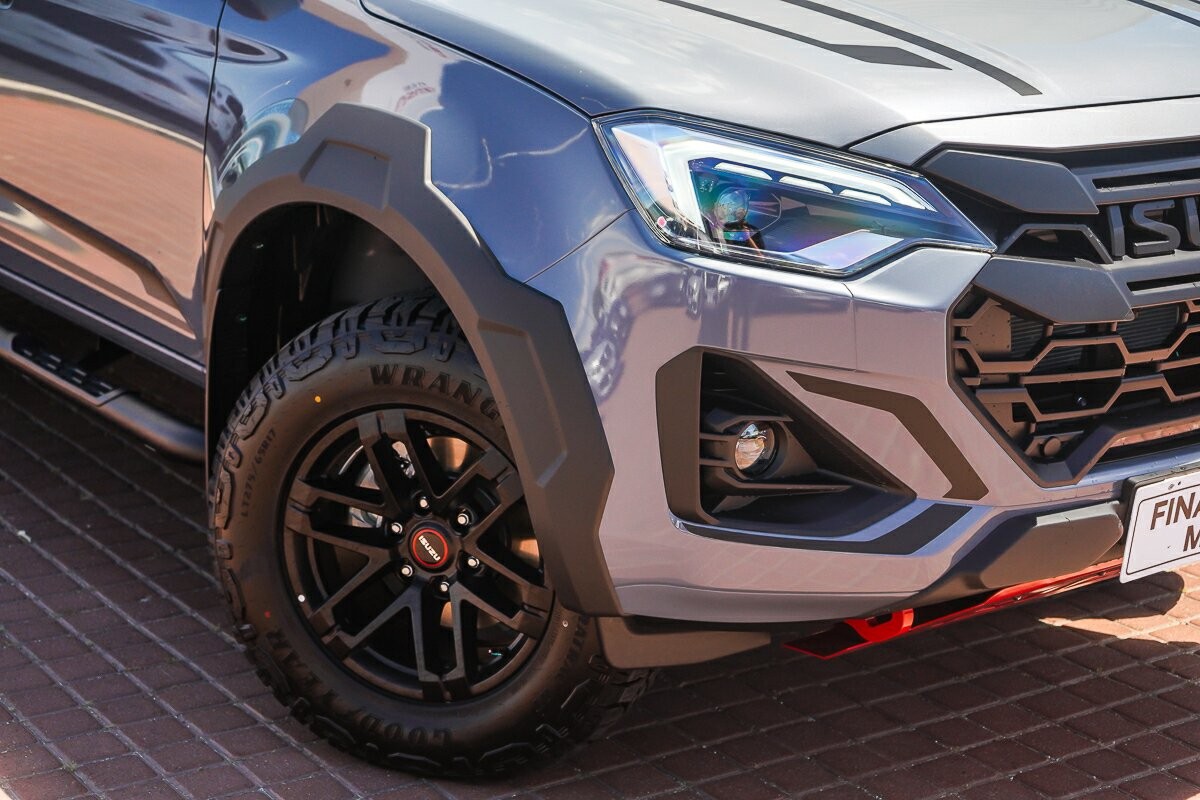Isuzu D-max image 2