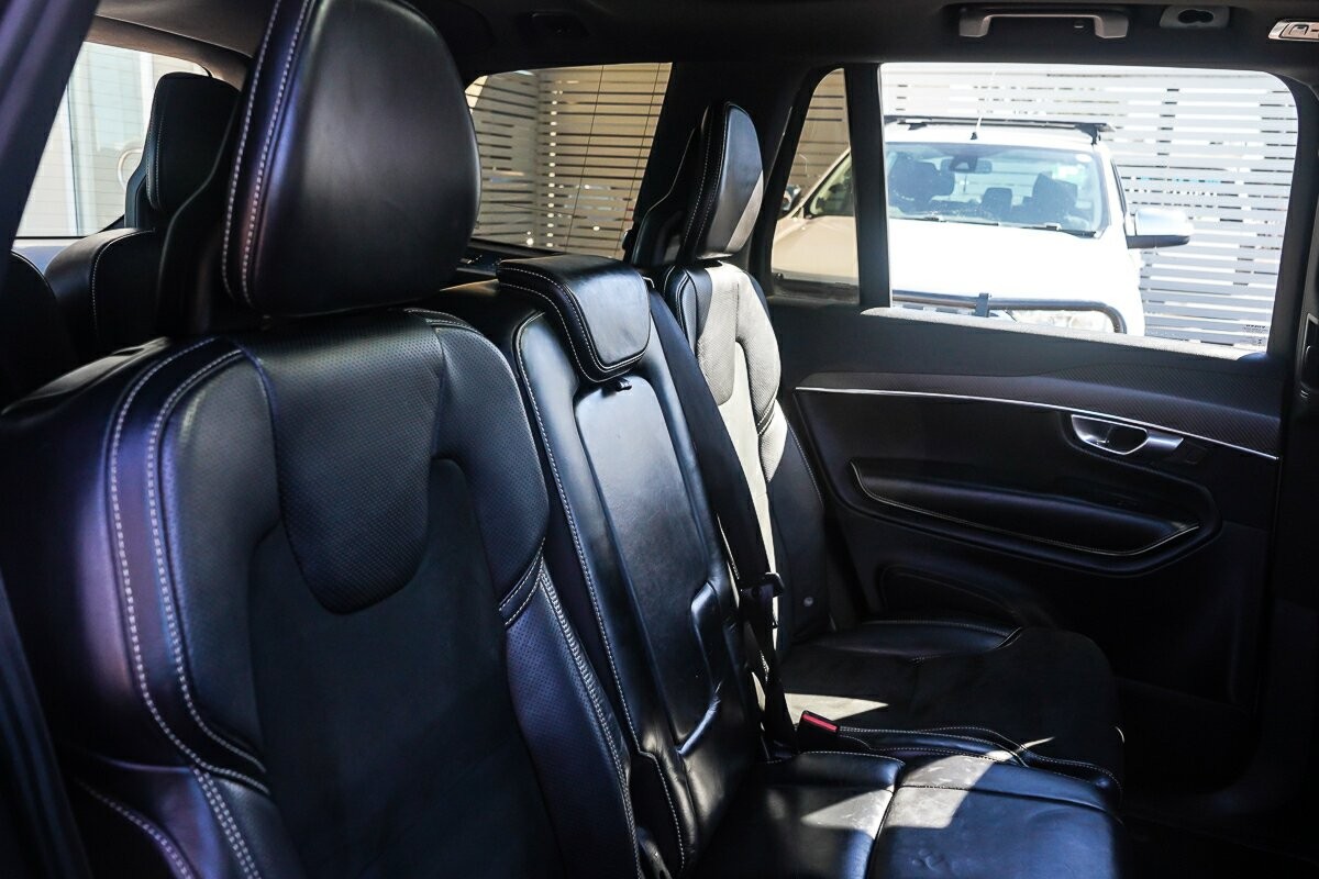 Volvo Xc90 image 3