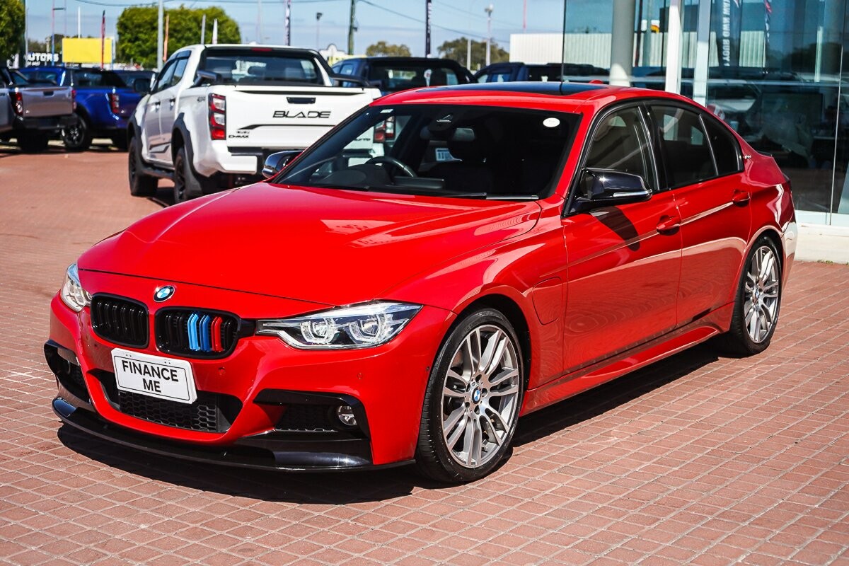 BMW 3 Series image 4