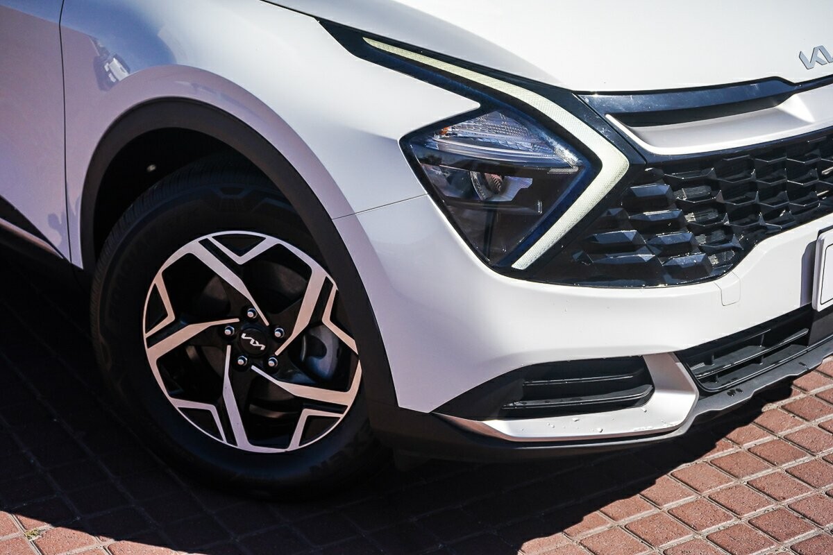 Kia Sportage image 2