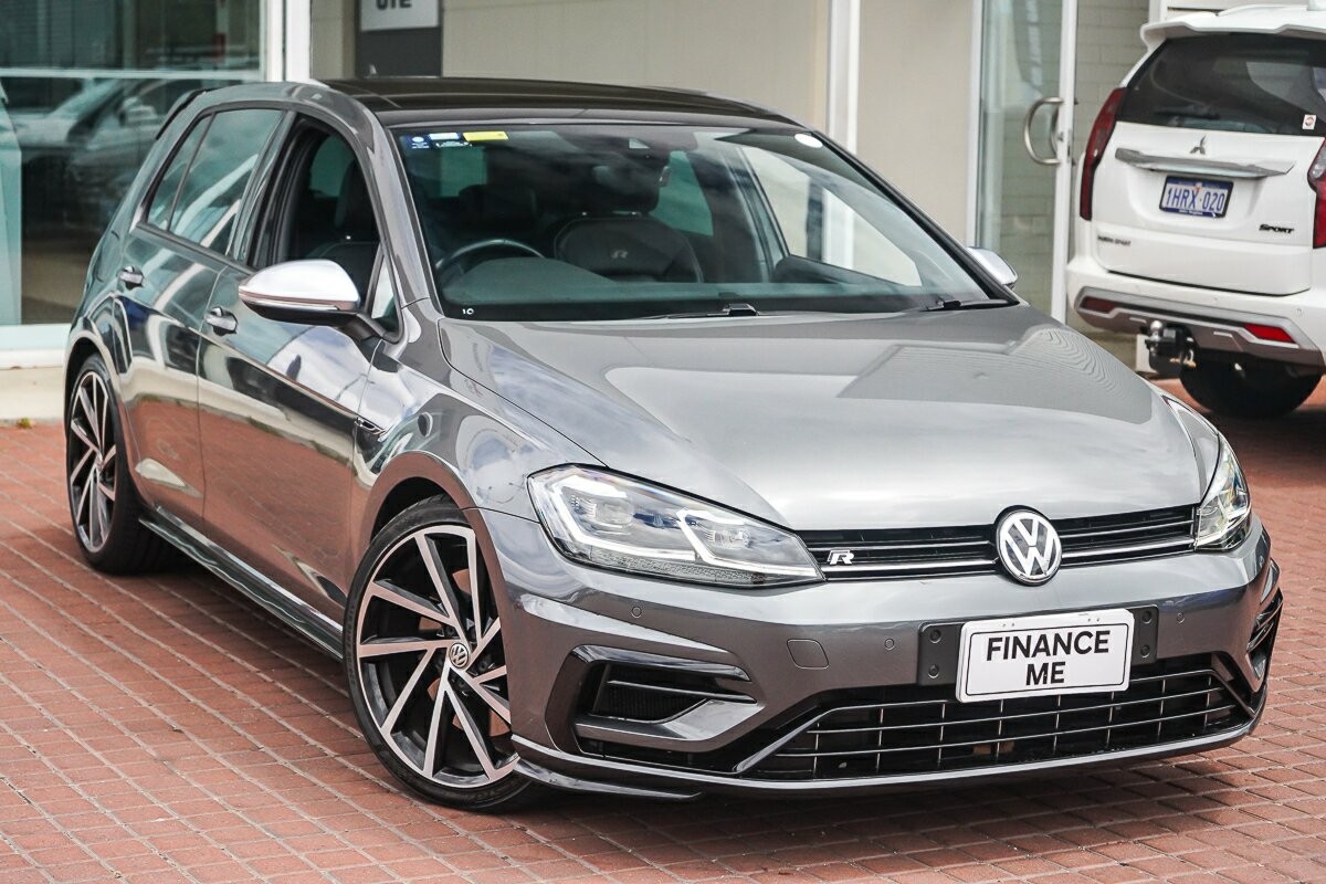 Volkswagen Golf image 1