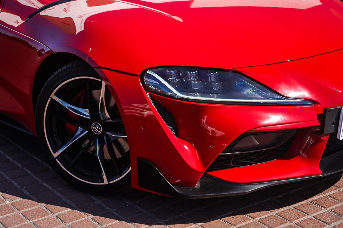 Toyota Supra image 2