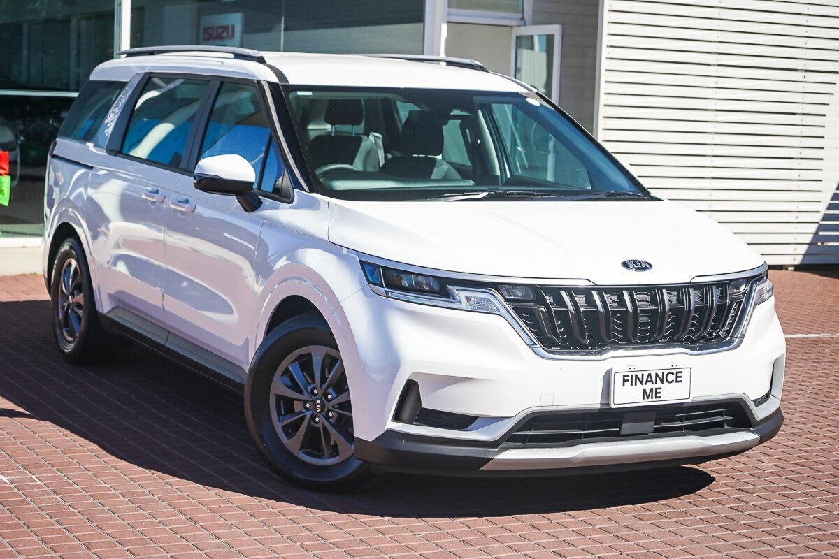 Kia Carnival image 1