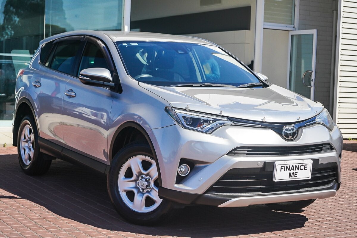 Toyota Rav4 image 1