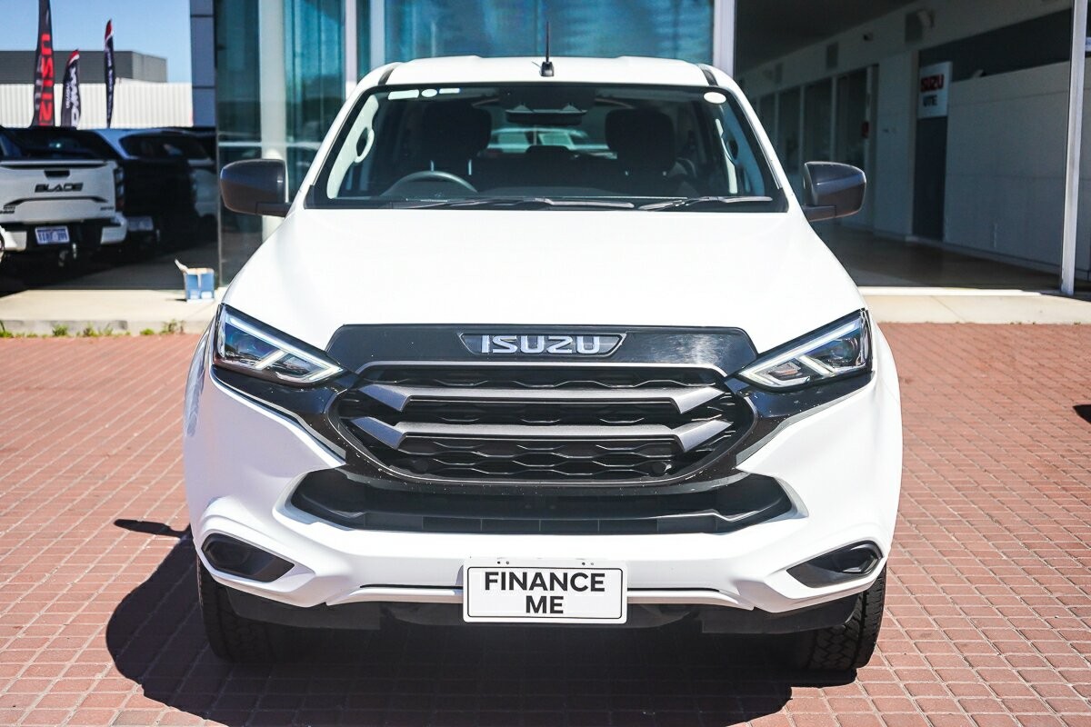 Isuzu Mu-x image 3