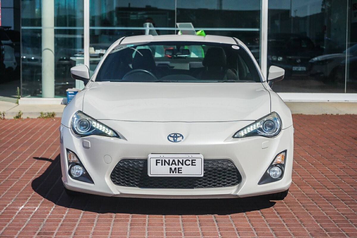 Toyota 86 image 3