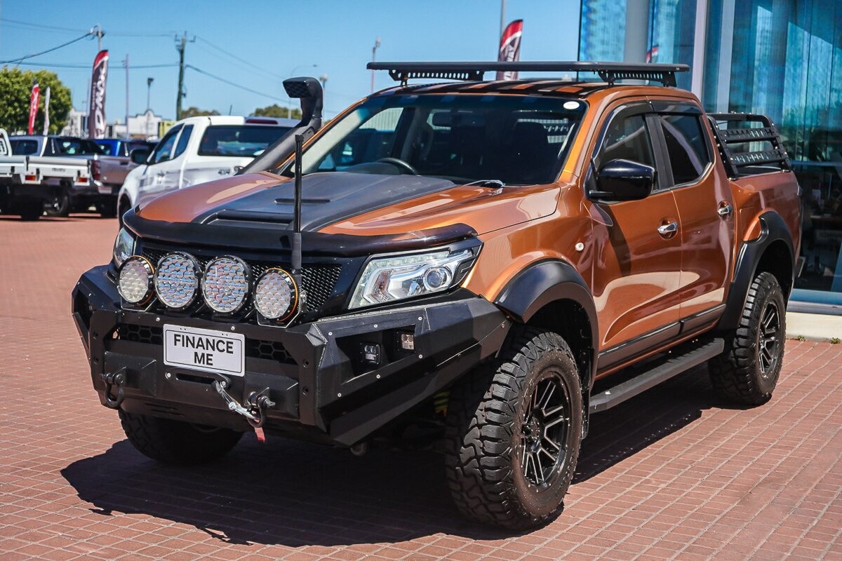 Nissan Navara image 4