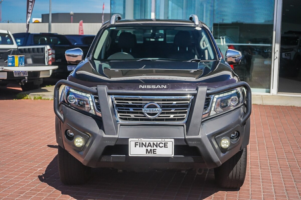 Nissan Navara image 3