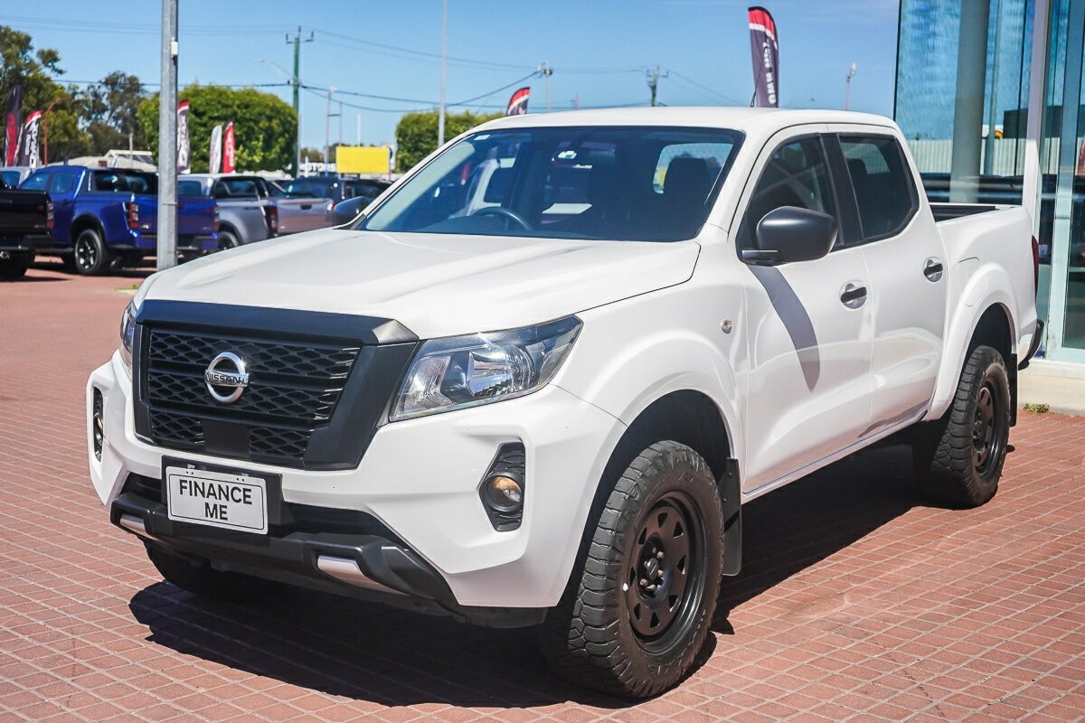 Nissan Navara image 4