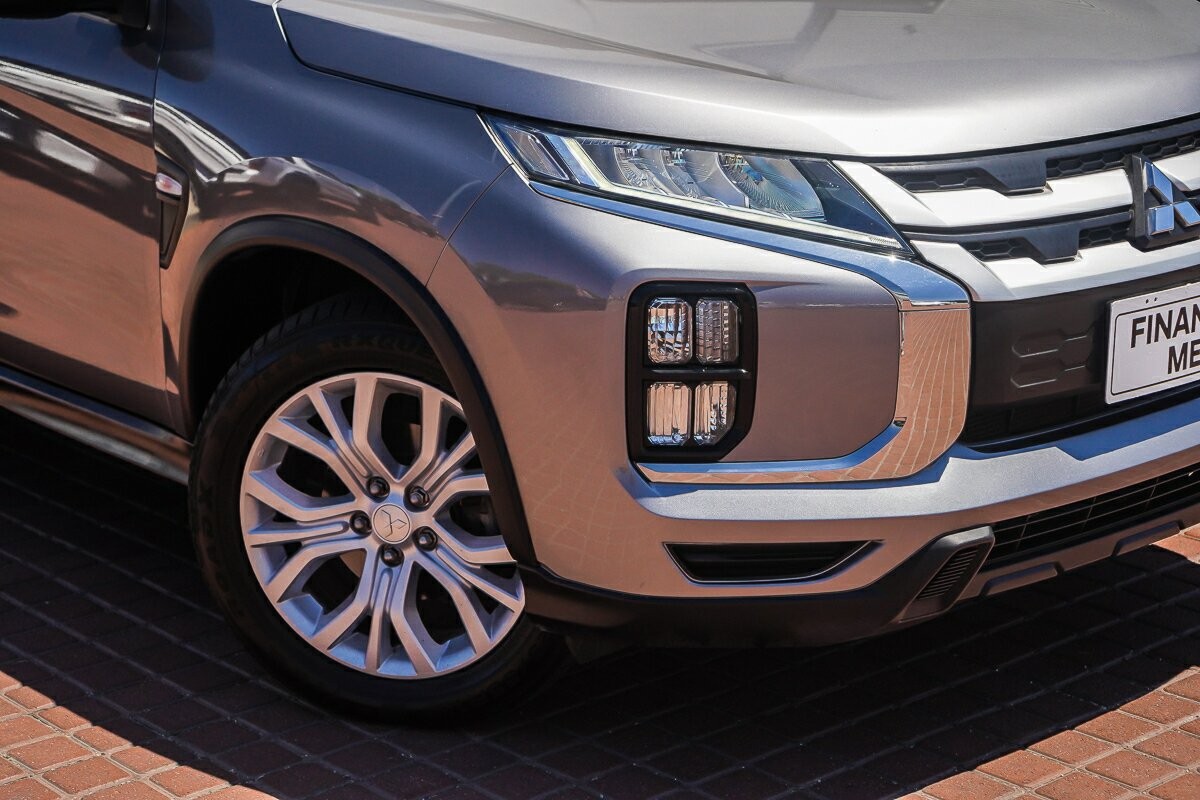 Mitsubishi Asx image 2