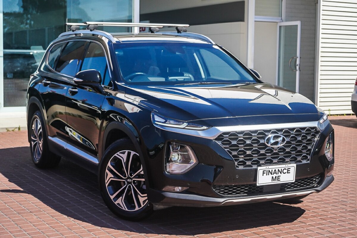 Hyundai Santa Fe image 1