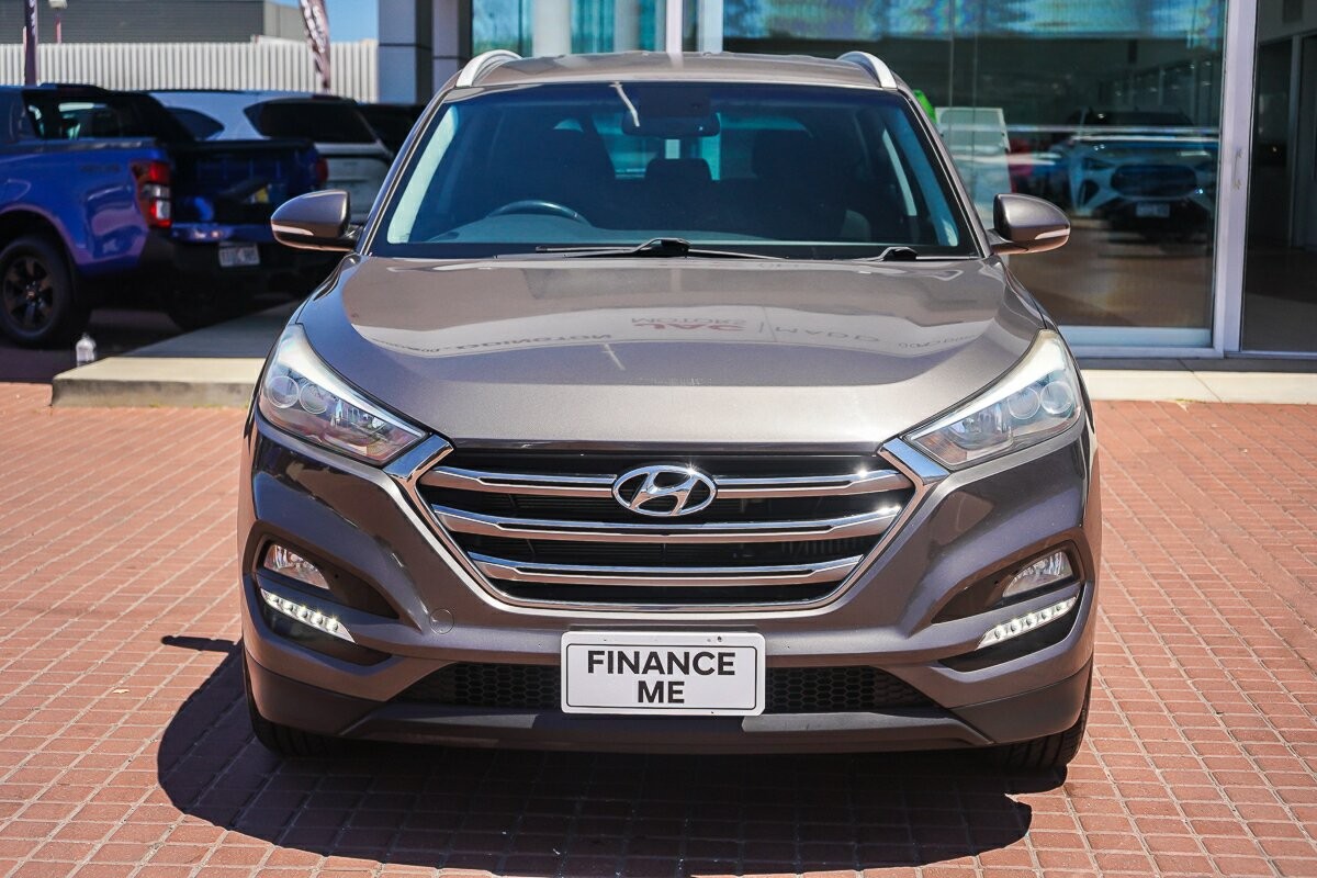 Hyundai Tucson image 3