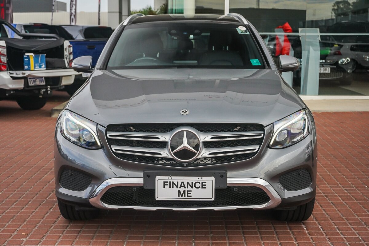 Mercedes Benz Glc-class image 3