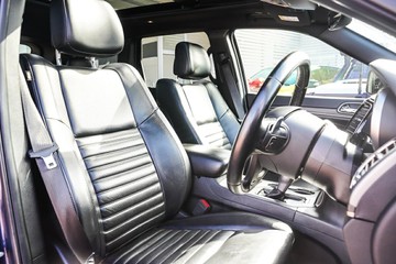 https://vehicle-cdn.autoleague.cloud/32225_81009432_15.jpg