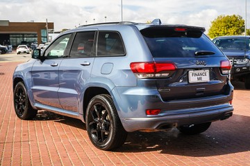 https://vehicle-cdn.autoleague.cloud/32225_81009432_6.jpg