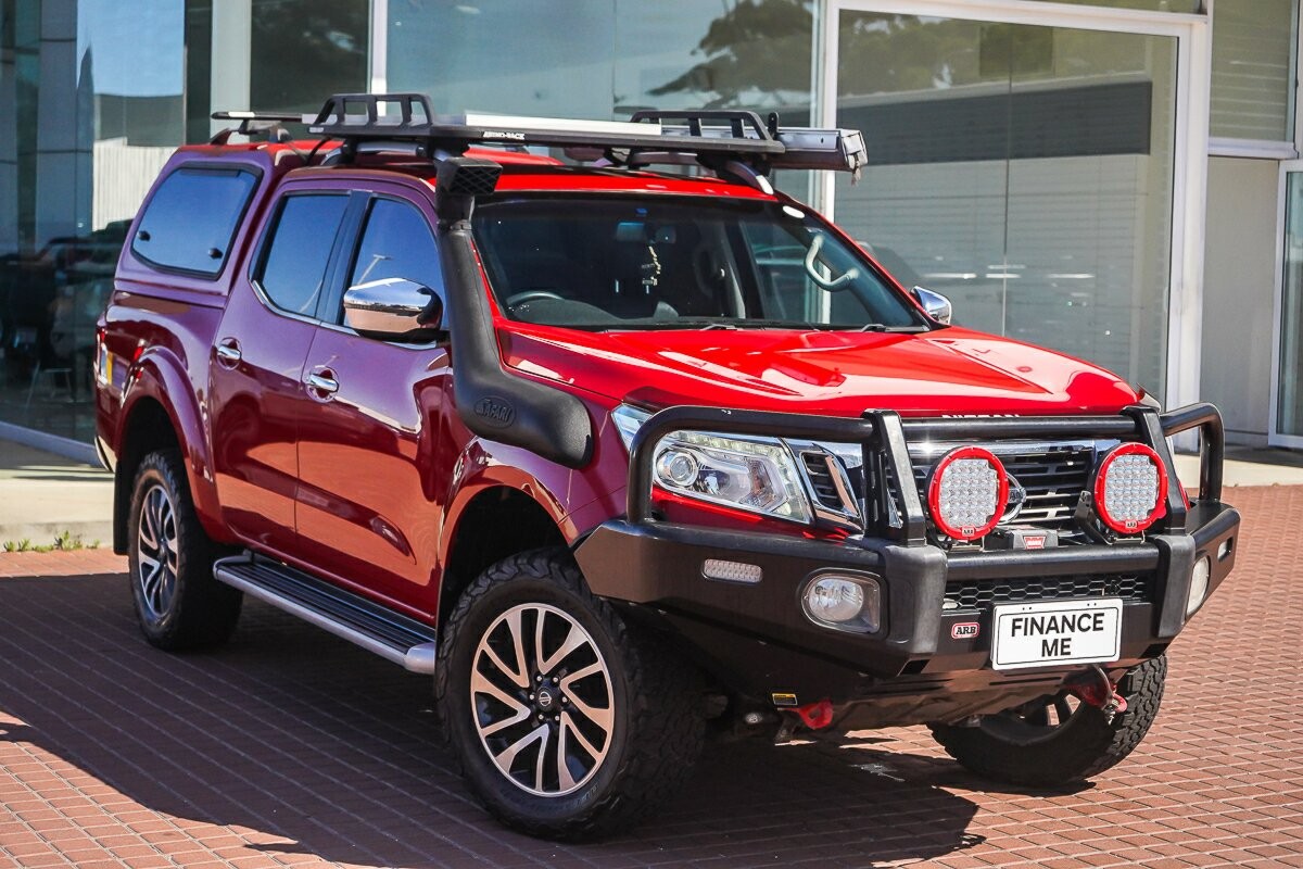 Nissan Navara image 1