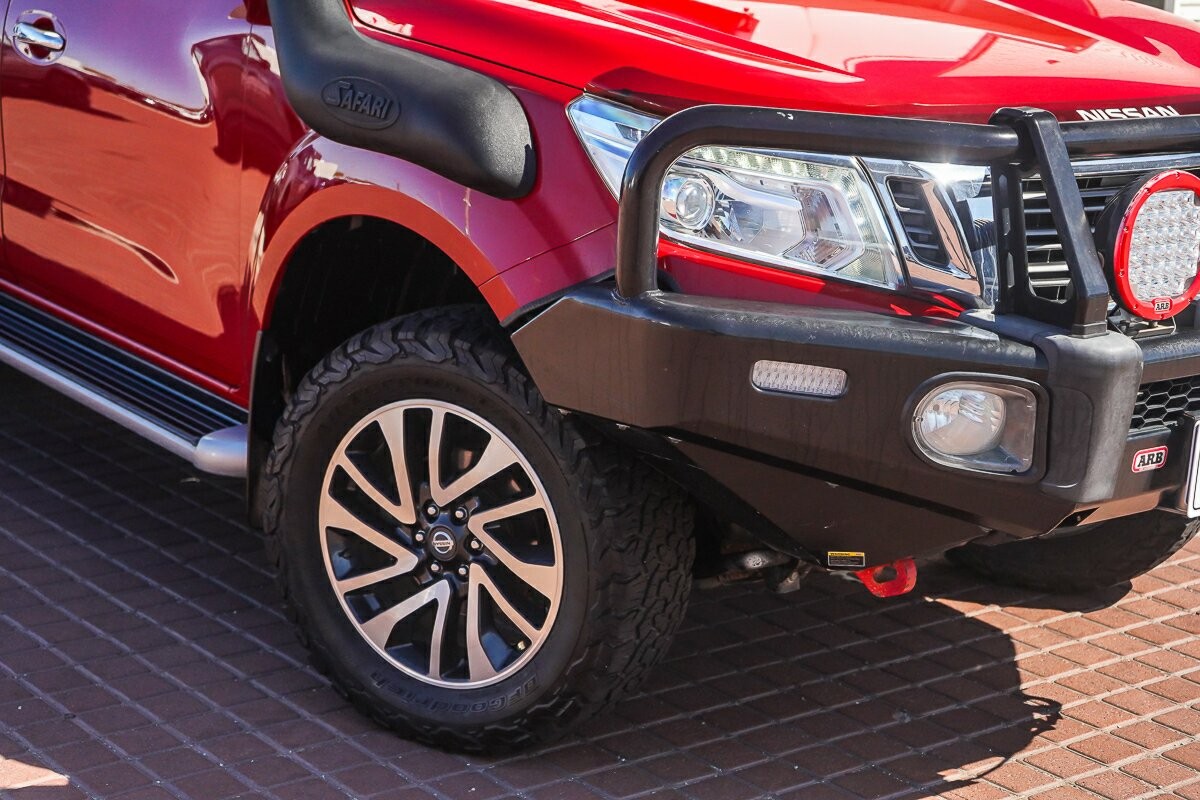 Nissan Navara image 2