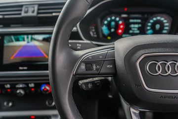 https://vehicle-cdn.autoleague.cloud/32225_81009517_14.jpg