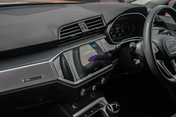 https://vehicle-cdn.autoleague.cloud/32225_81009517_20.jpg