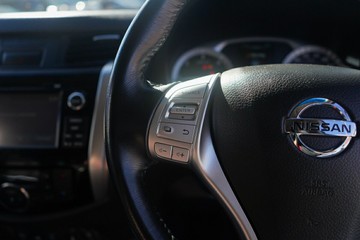 https://vehicle-cdn.autoleague.cloud/32225_81009530_15.jpg