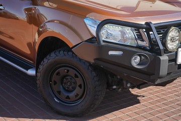 https://vehicle-cdn.autoleague.cloud/32225_81009530_2.jpg