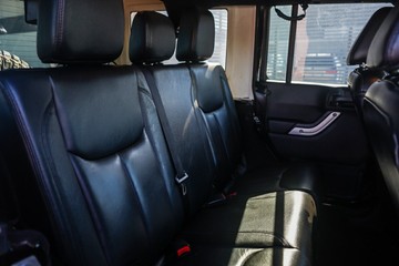 https://vehicle-cdn.autoleague.cloud/32225_81009534_9.jpg