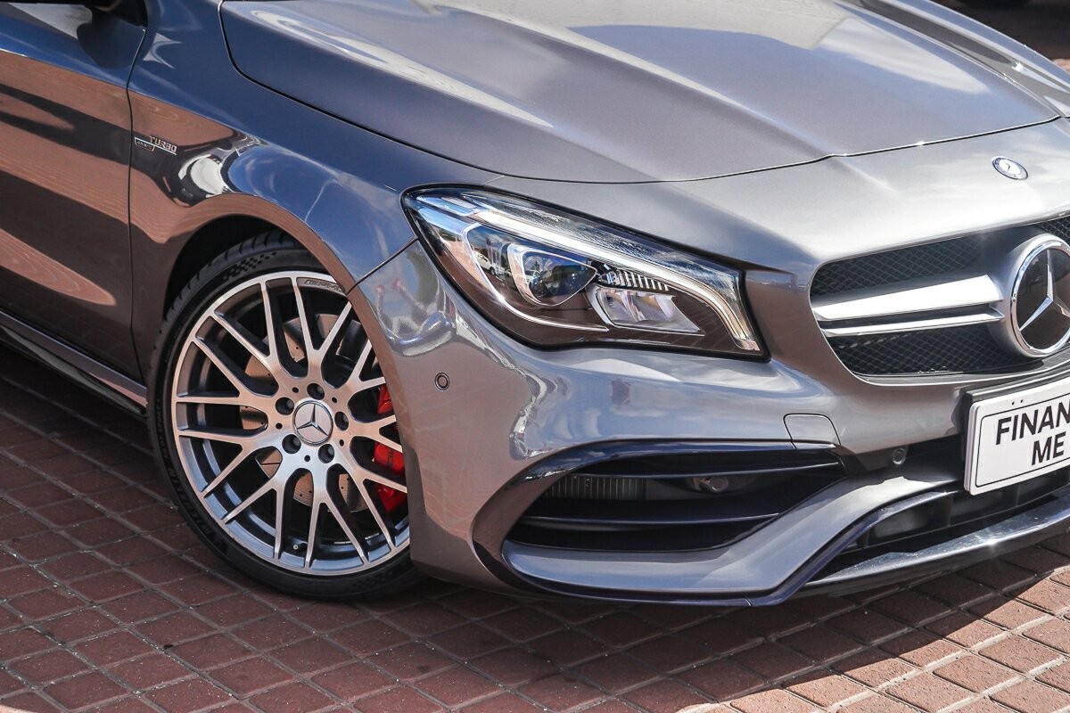 Mercedes Benz Cla-class image 2