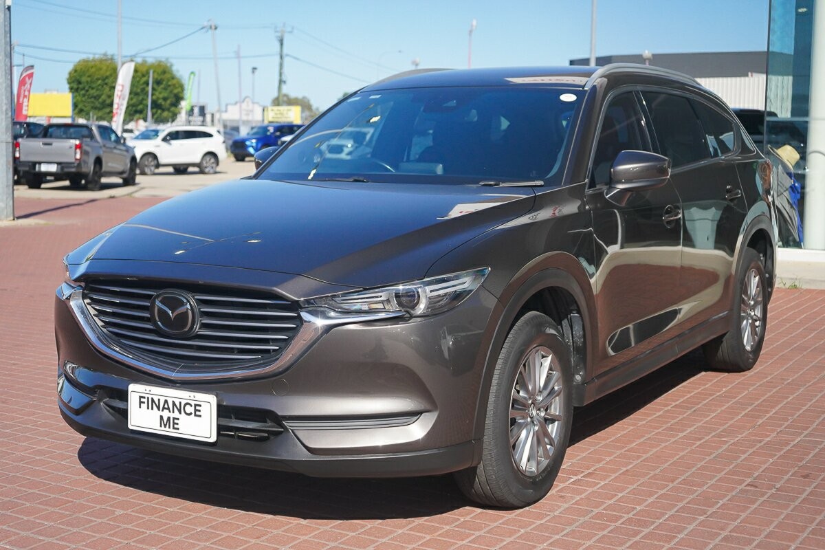 Mazda Cx-8 image 4