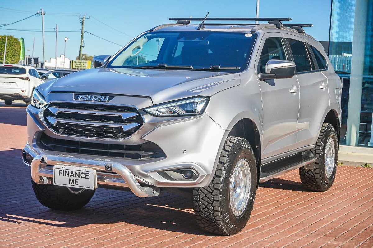 Isuzu Mu-x image 4