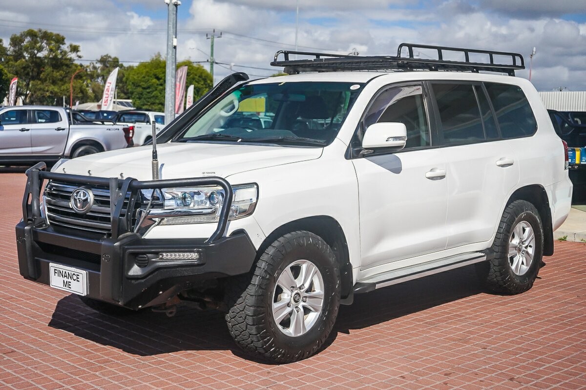 Toyota Landcruiser image 4