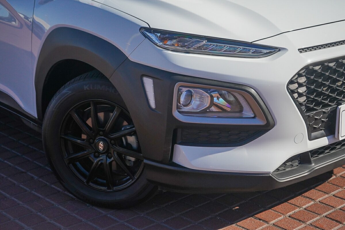 Hyundai Kona image 2