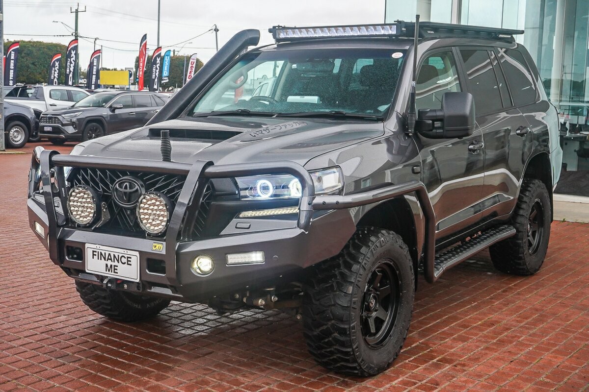 Toyota Landcruiser image 4