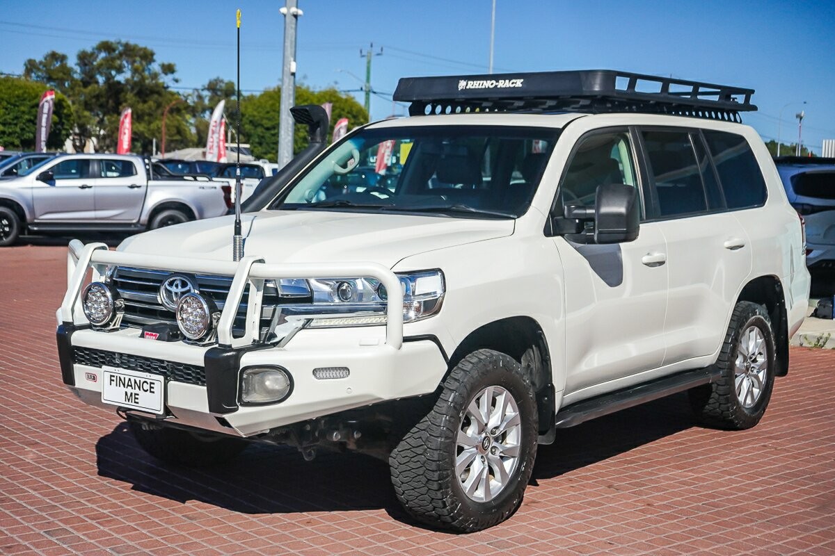 Toyota Landcruiser image 4