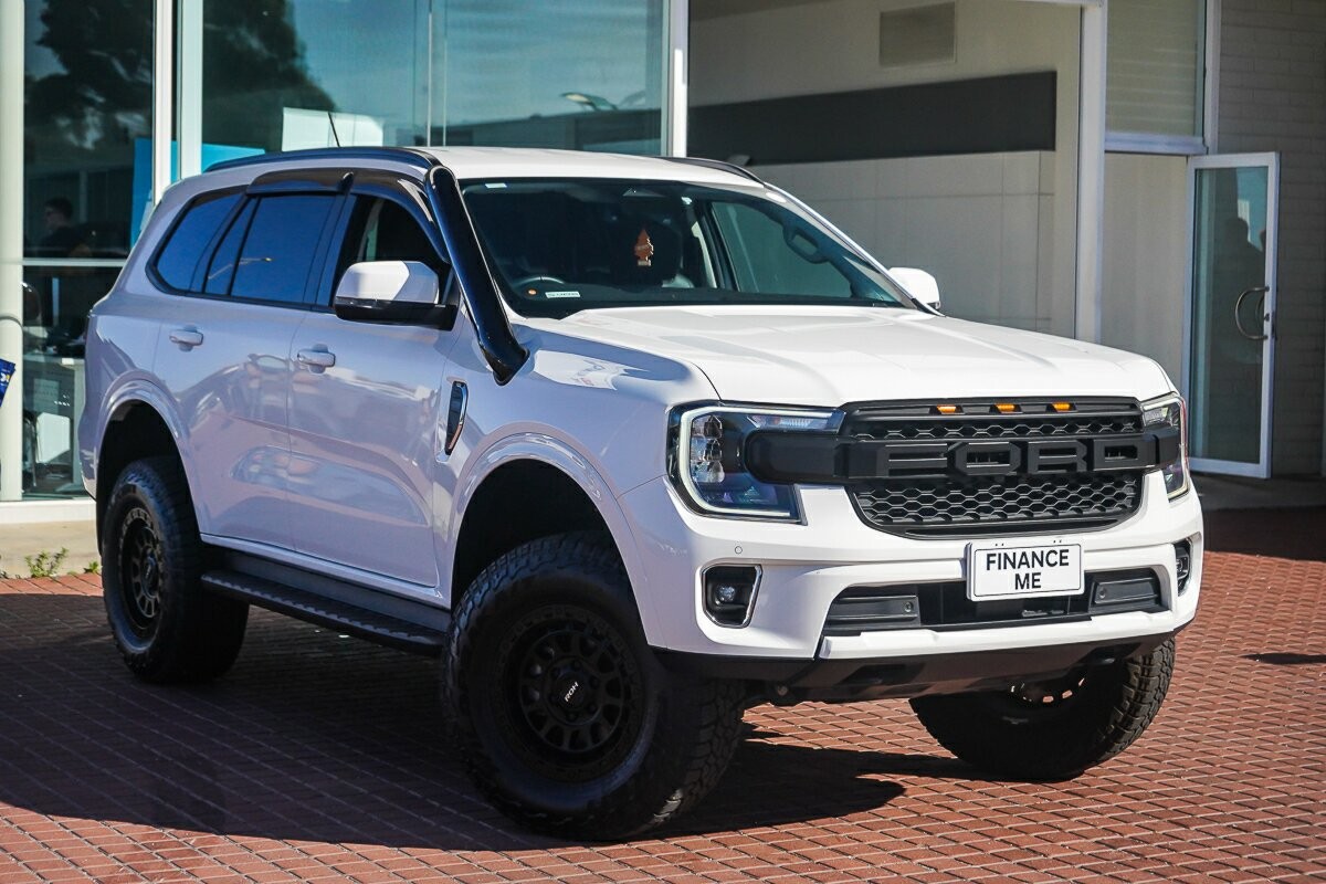 Ford Everest image 1