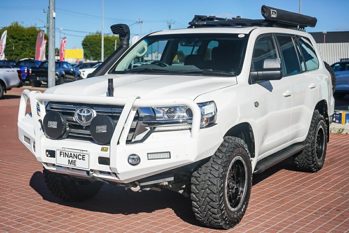 Toyota Landcruiser image 4