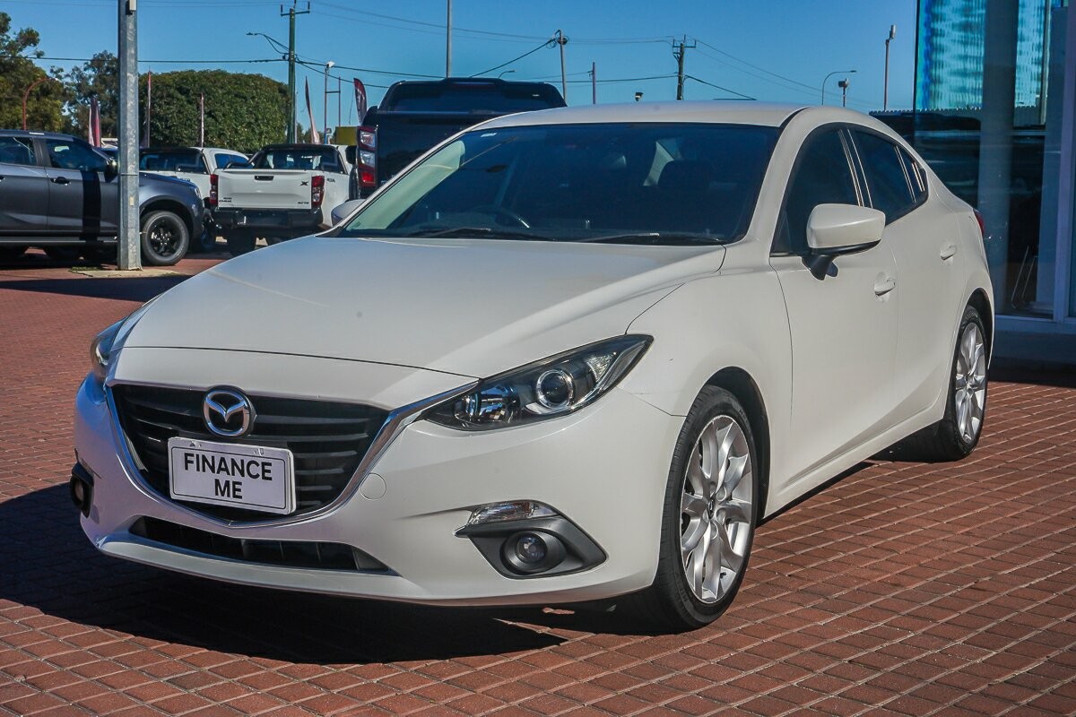 Mazda 3 image 4