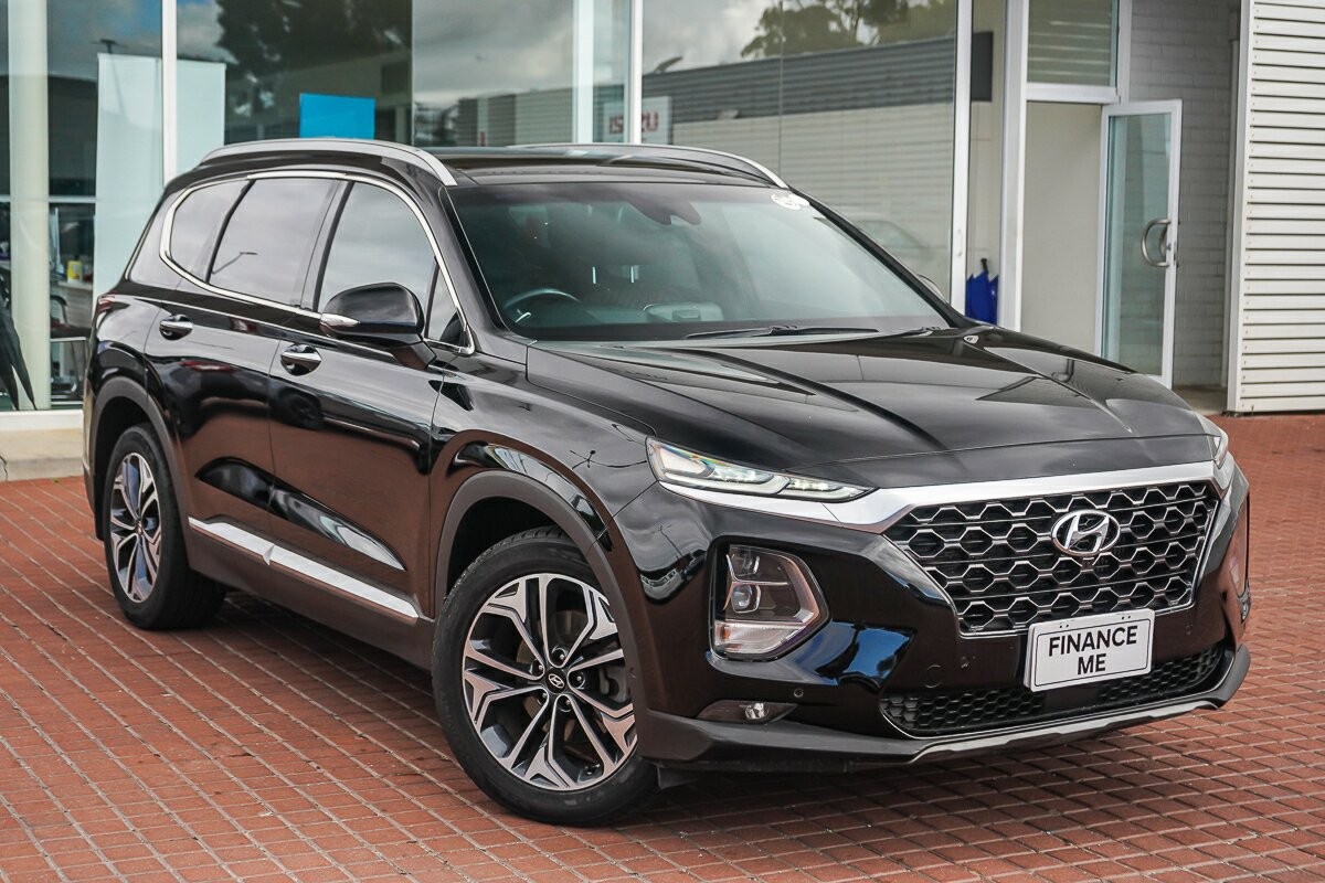 Hyundai Santa Fe image 1