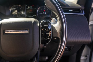 https://vehicle-cdn.autoleague.cloud/32225_81009752_14.jpg