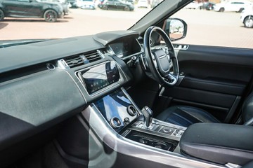 https://vehicle-cdn.autoleague.cloud/32225_81009758_19.jpg