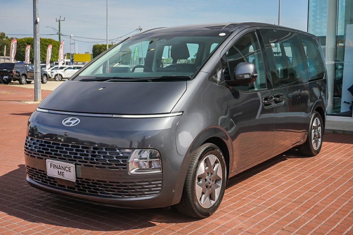 Hyundai Staria image 4