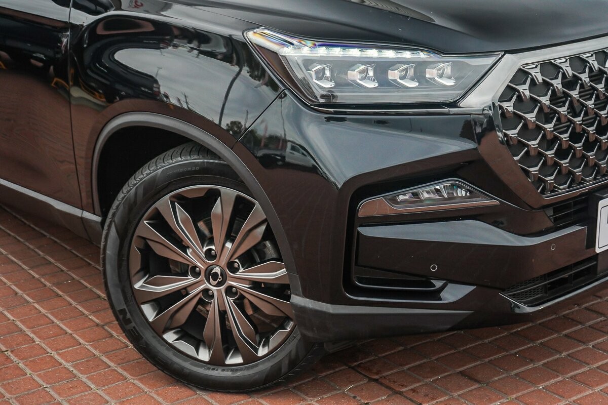 Ssangyong Rexton image 2