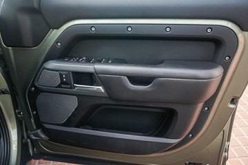 https://vehicle-cdn.autoleague.cloud/32225_81009789_11.jpg