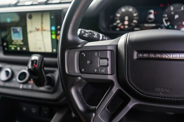 https://vehicle-cdn.autoleague.cloud/32225_81009789_15.jpg