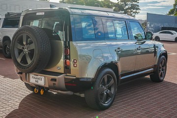 https://vehicle-cdn.autoleague.cloud/32225_81009789_8.jpg