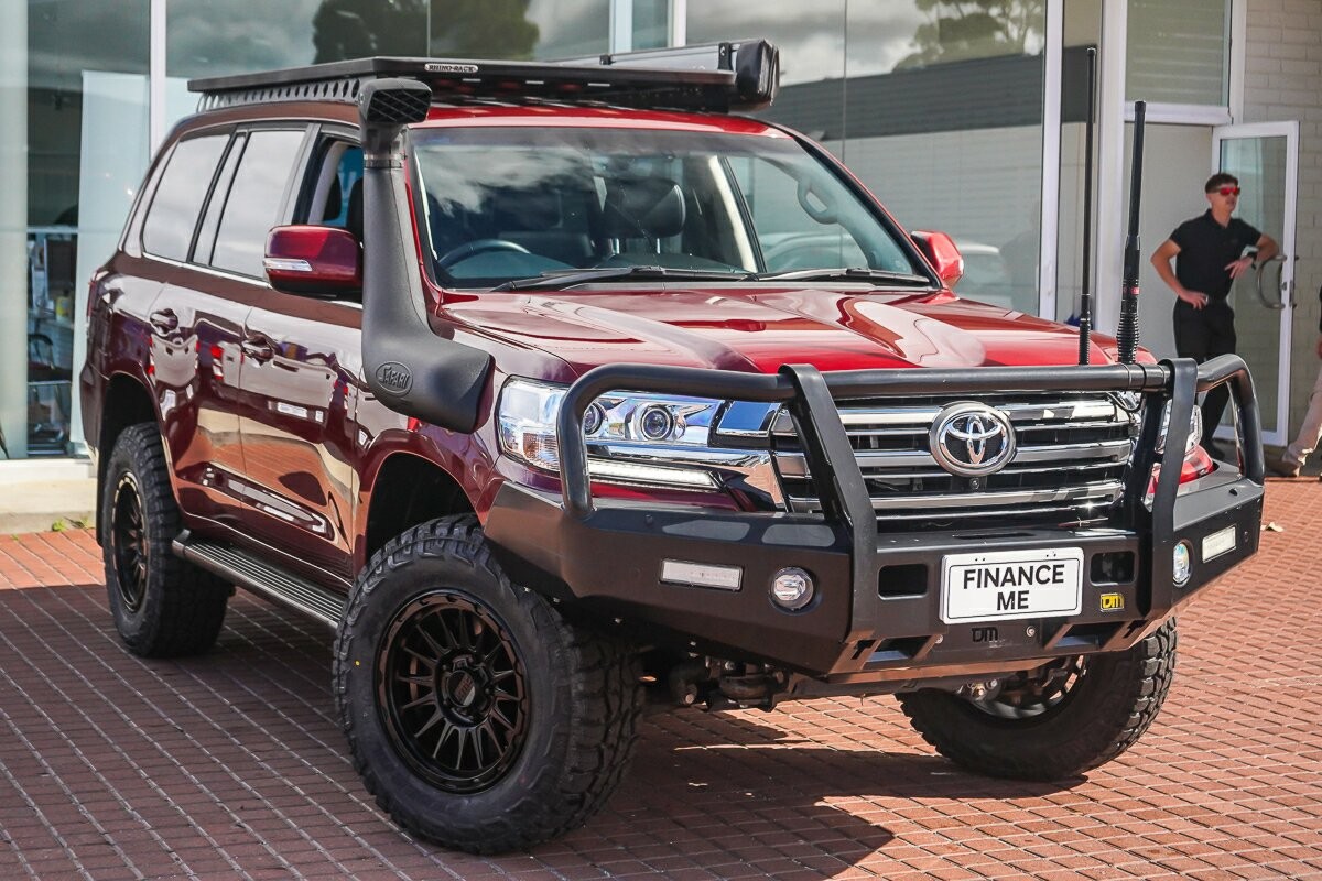 Toyota Landcruiser image 1