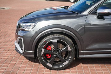 https://vehicle-cdn.autoleague.cloud/32225_81009804_5.jpg