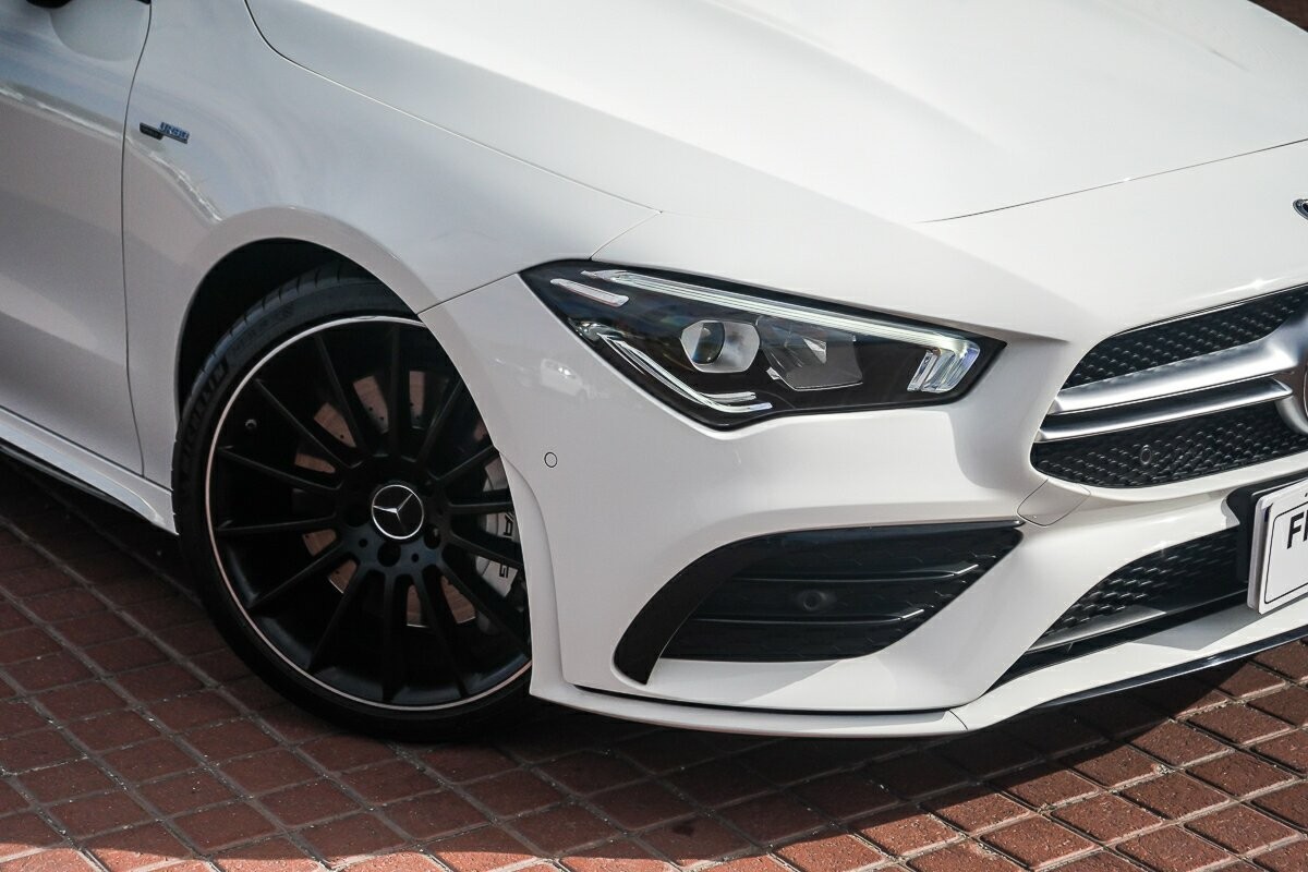 Mercedes Benz Cla-class image 2