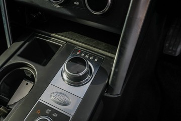 https://vehicle-cdn.autoleague.cloud/32225_81009817_18.jpg
