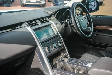 https://vehicle-cdn.autoleague.cloud/32225_81009817_20.jpg